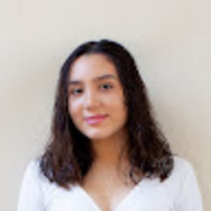 Meet your Posher, Alessandra